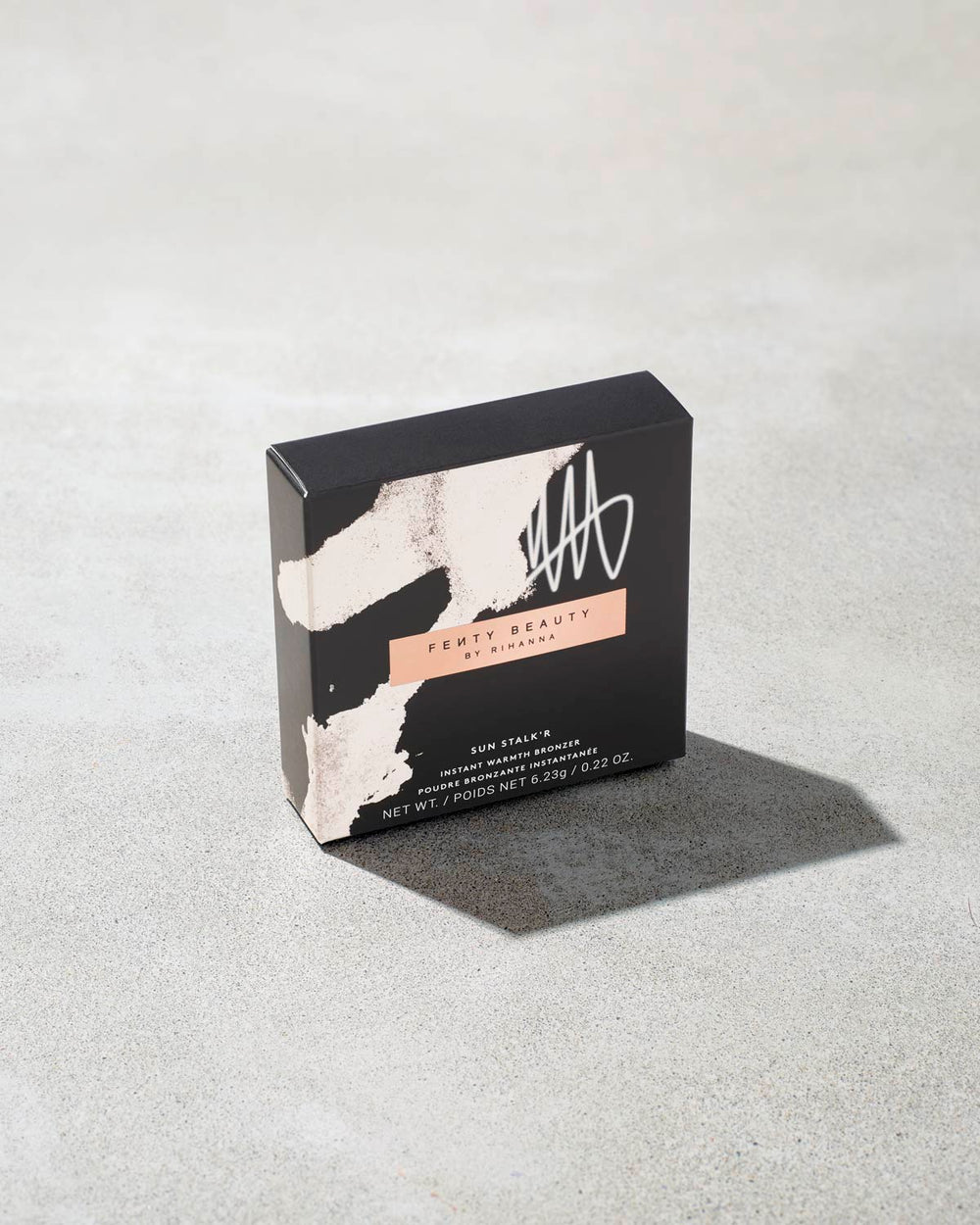Бронзер Fenty Beauty Sun Stalk'r Instant Warmth Bronzer, оттенок Coco Naughty