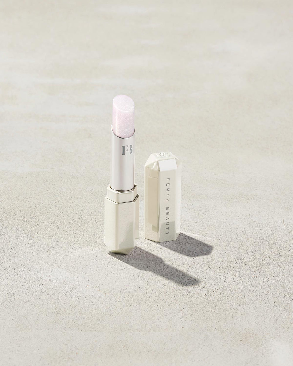 Помада Fenty Beauty Slip Shine Sheer Shiny Lipstick, оттенок QUARTZ CANDY