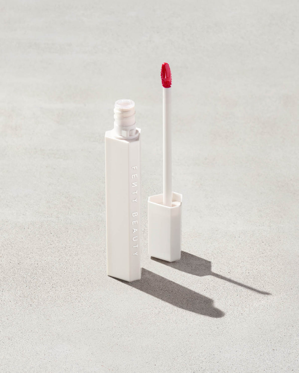 Тинт для губ Fenty Beauty Poutsicle Hydrating Lip Stain, оттенок Strawberry Sangria