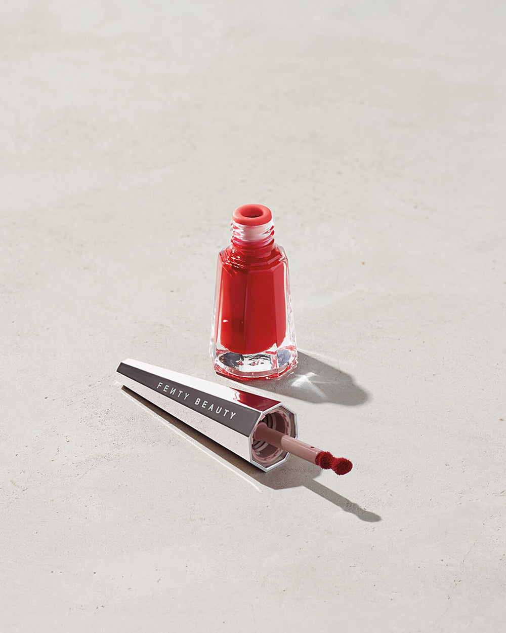 Жидкая помада Fenty Beauty Stunna Lip Paint Longwear Fluid Lip Color, оттенок Uncensored