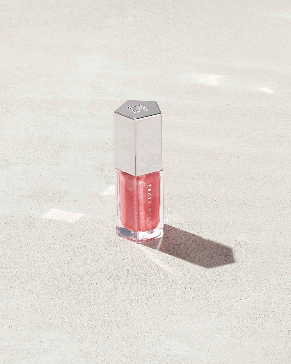 Блеск для губ Fenty Beauty Gloss Bomb Universal Lip Luminizer, оттенок Fu$$y