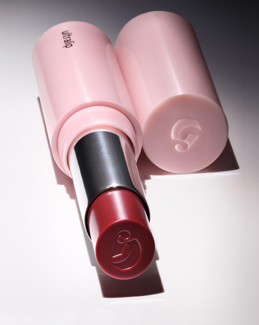 Помада Glossier Ultralip, оттенок Cranberry