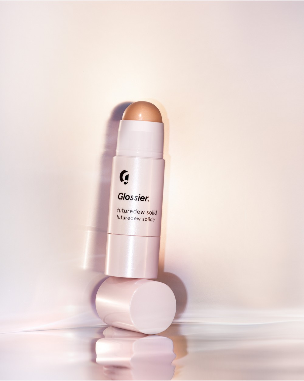 Сыворотка Glossier Futuredew Solid