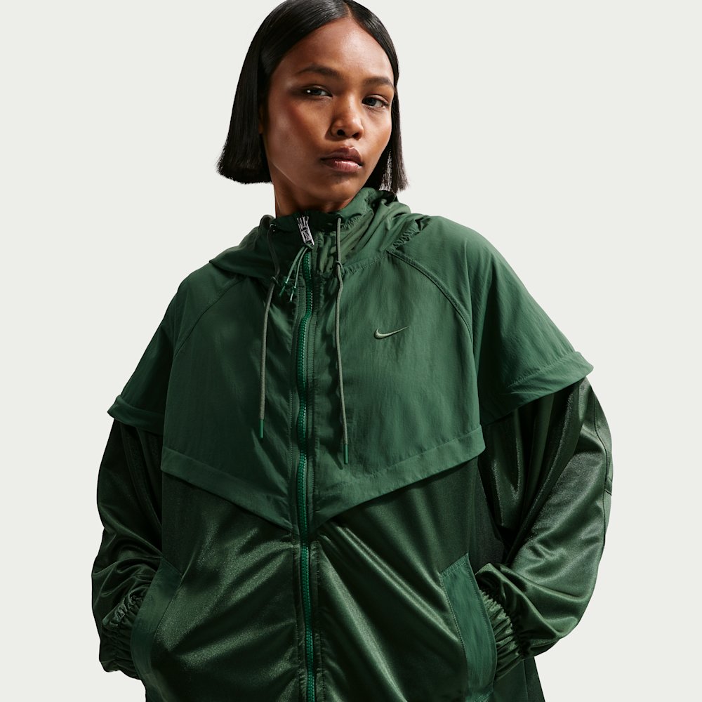 Куртка женская Nike Sportswear Windrunner