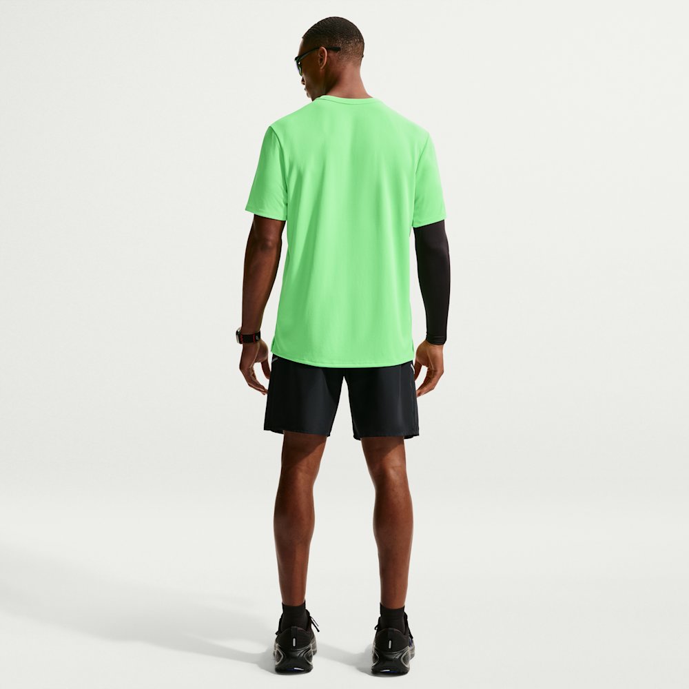 Футболка мужская Nike Miler