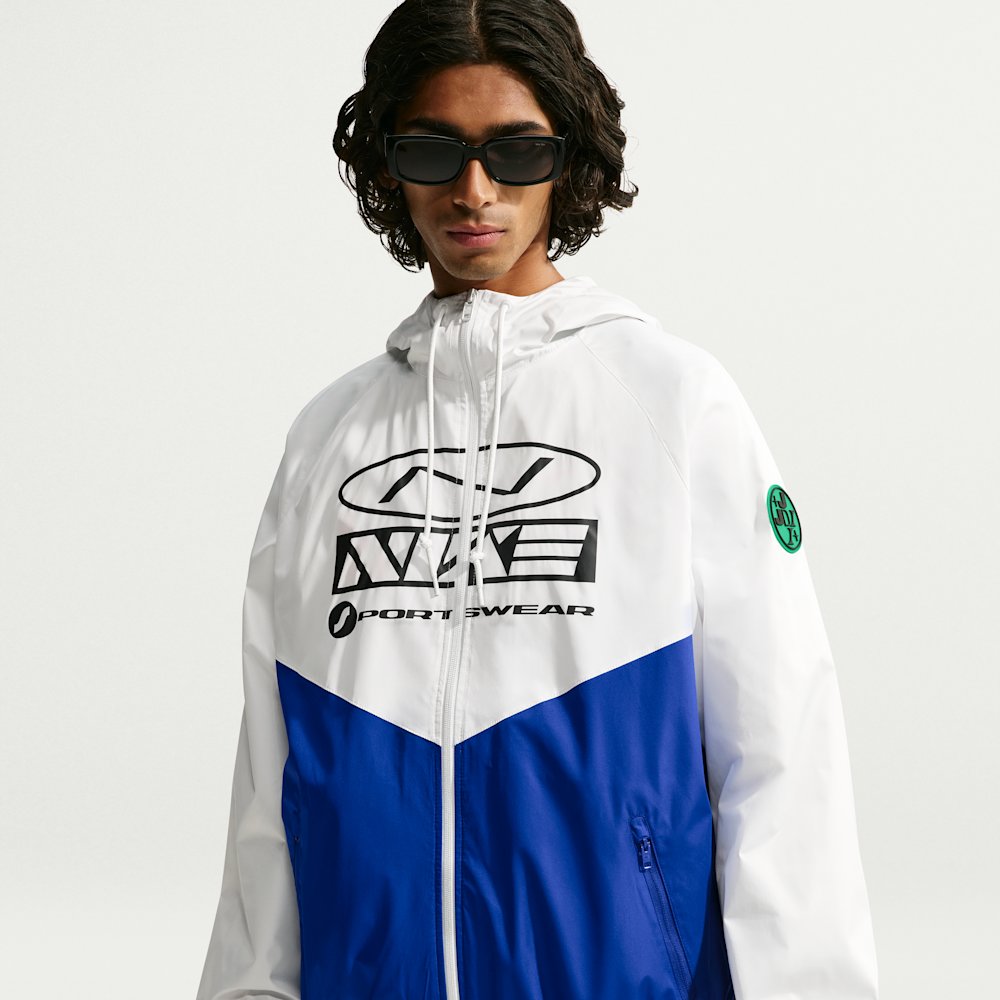 Куртка мужская Nike Windrunner Storm-FIT