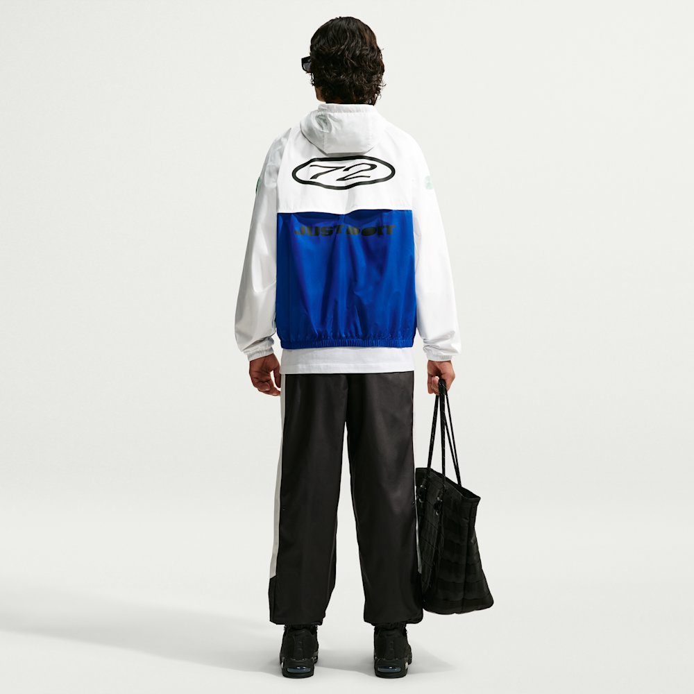 Куртка мужская Nike Windrunner Storm-FIT