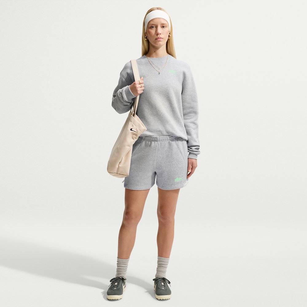 Свитшот женский Nike Studio Fleece Graphic Pack