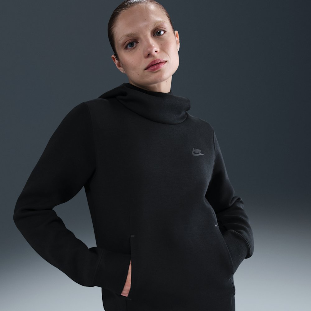 Худи женское Nike Sportswear Tech Fleece