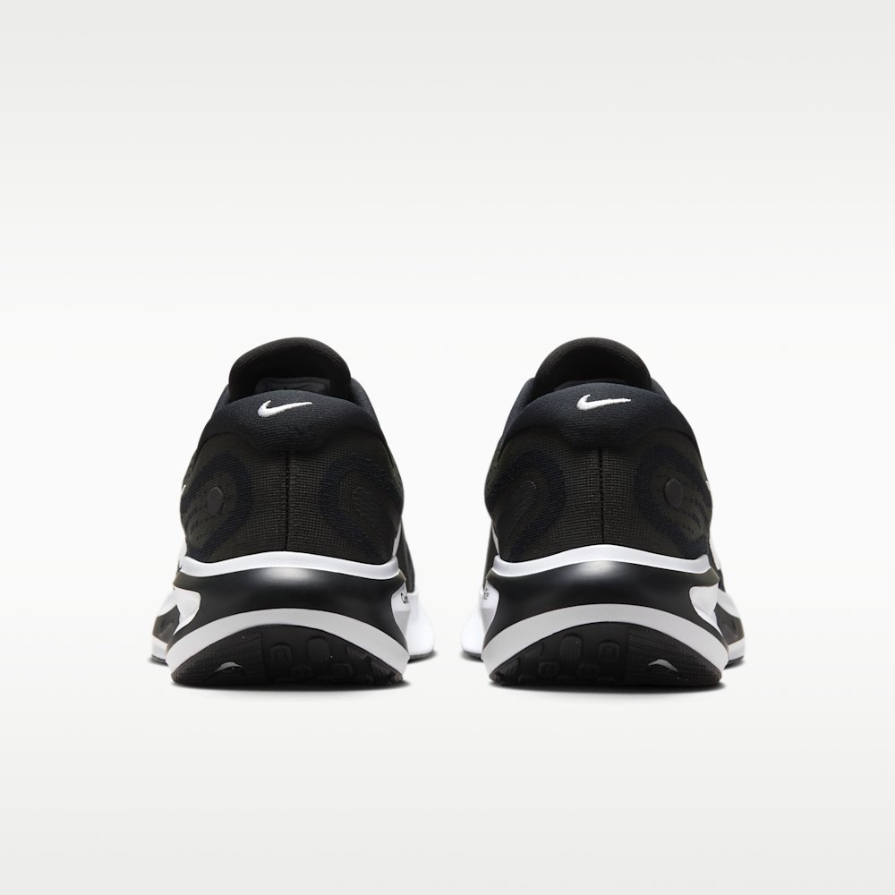 Кроссовки для бега женские Nike Journey Run
