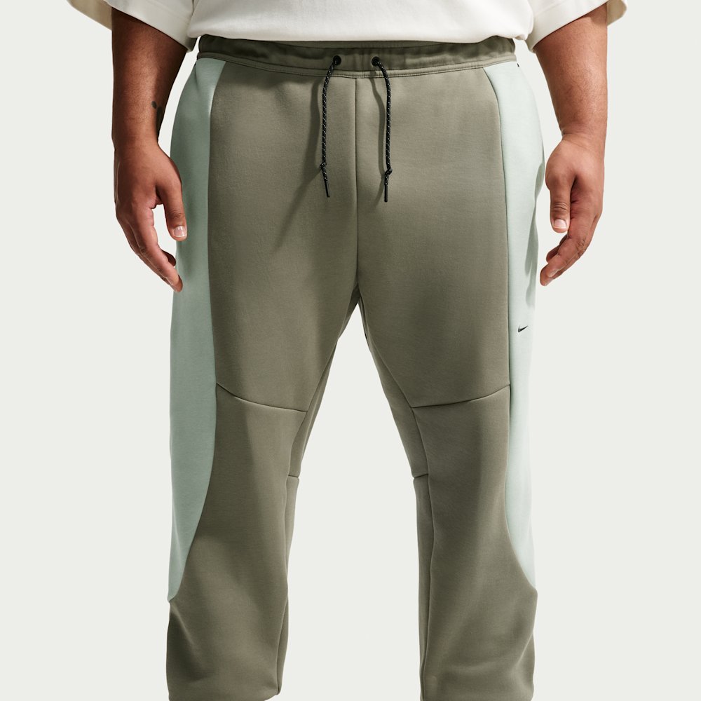 Джоггеры мужские Nike Tech Fleece Color-Block
