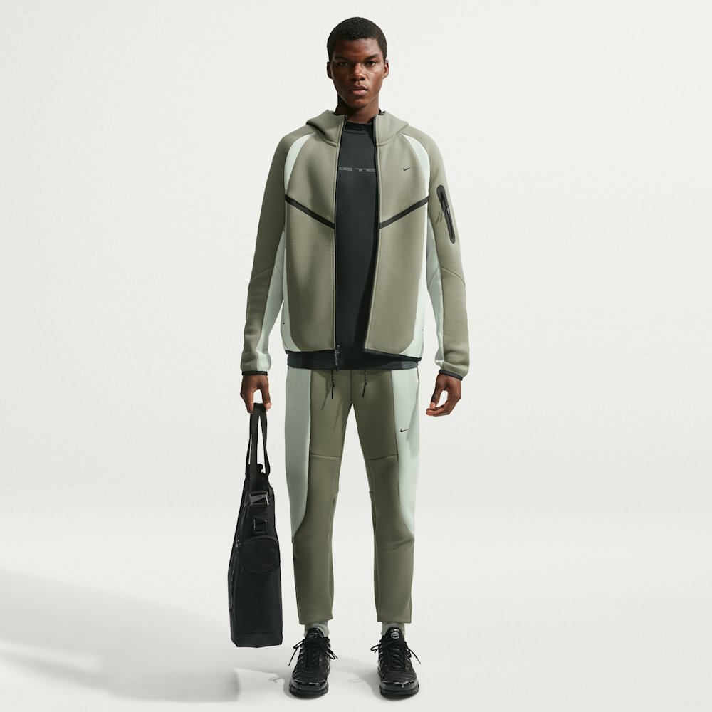 Джоггеры мужские Nike Tech Fleece Color-Block