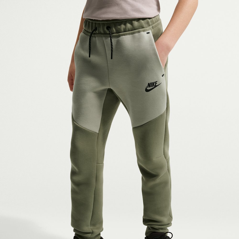 Джоггеры детские Nike Sportswear Tech Fleece