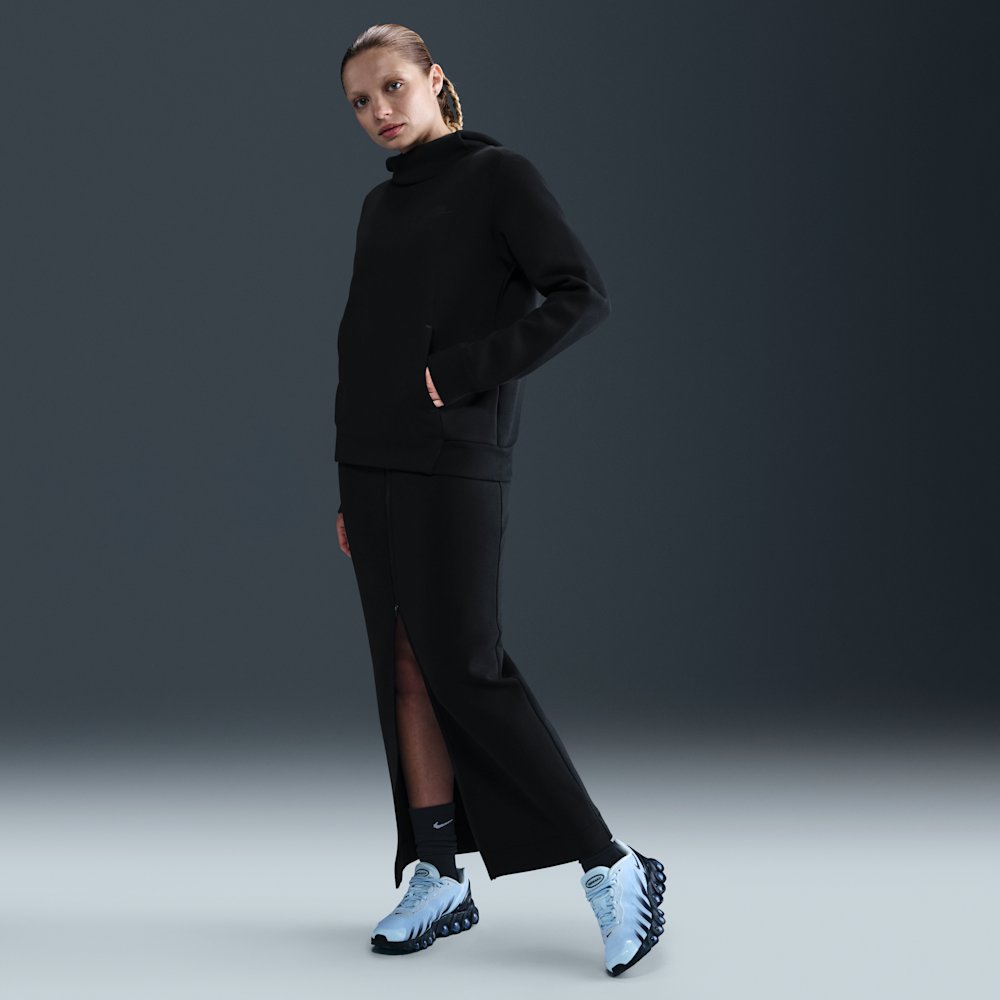 Худи женское Nike Sportswear Tech Fleece