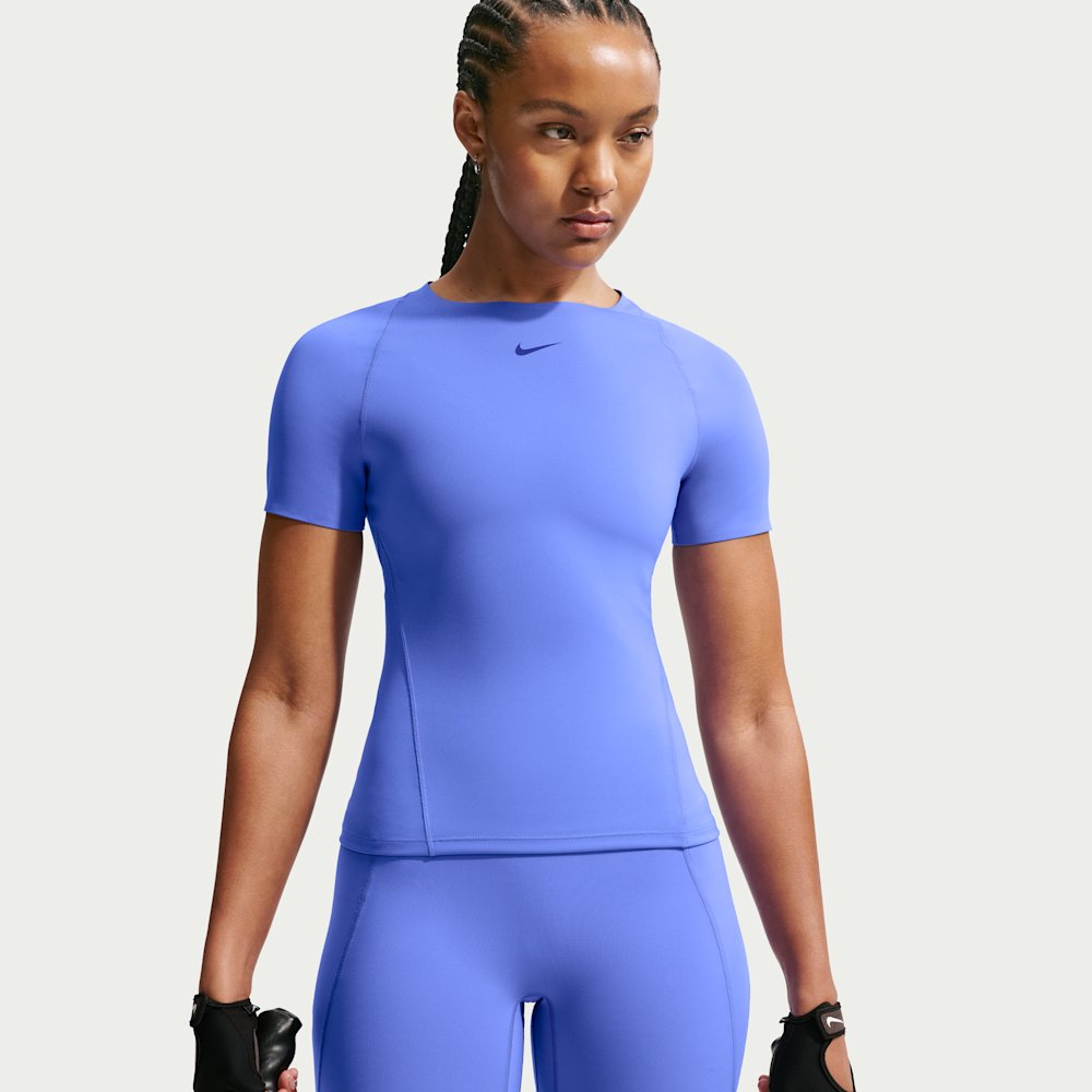 Футболка женская Nike Universa