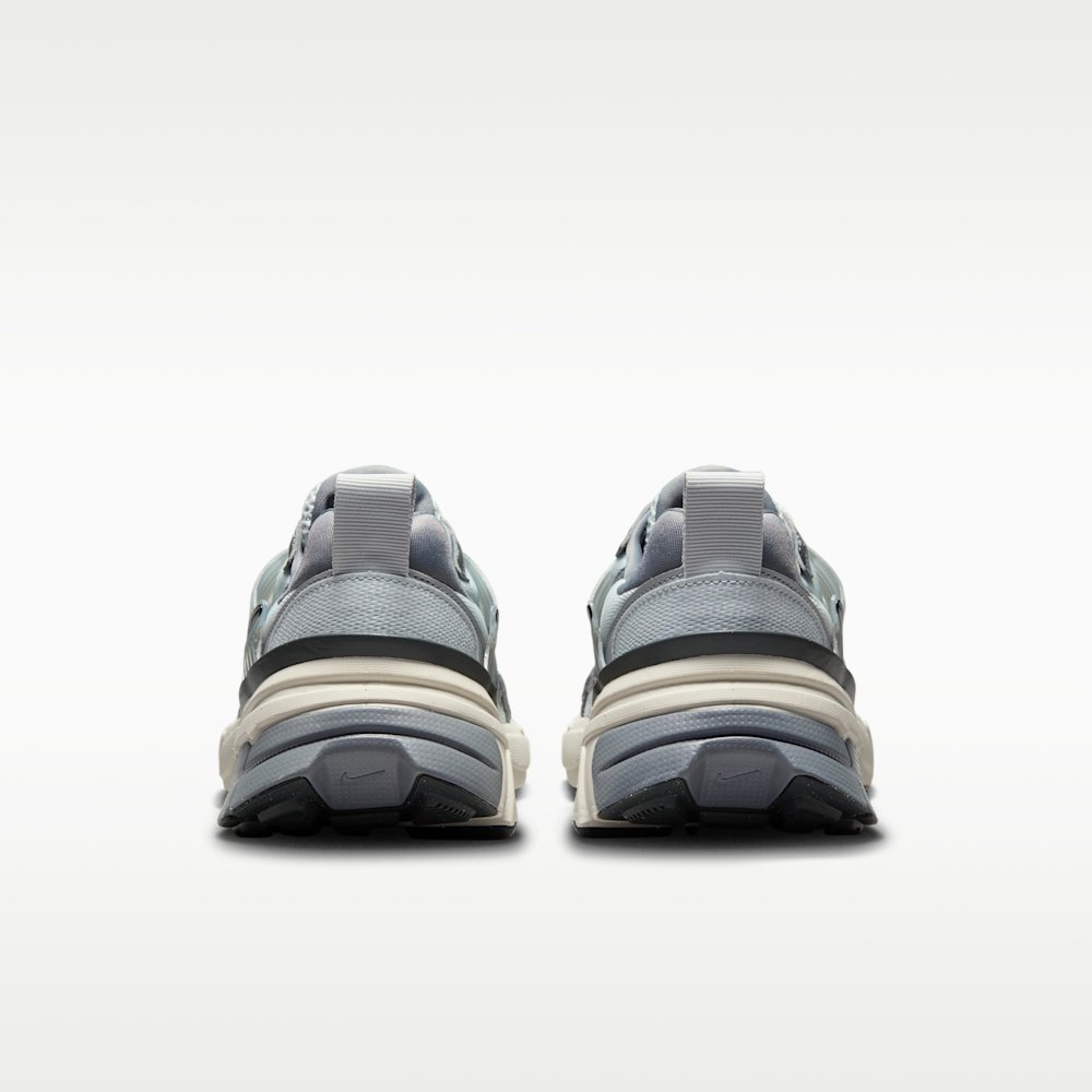 Кроссовки женские Nike V2K Run