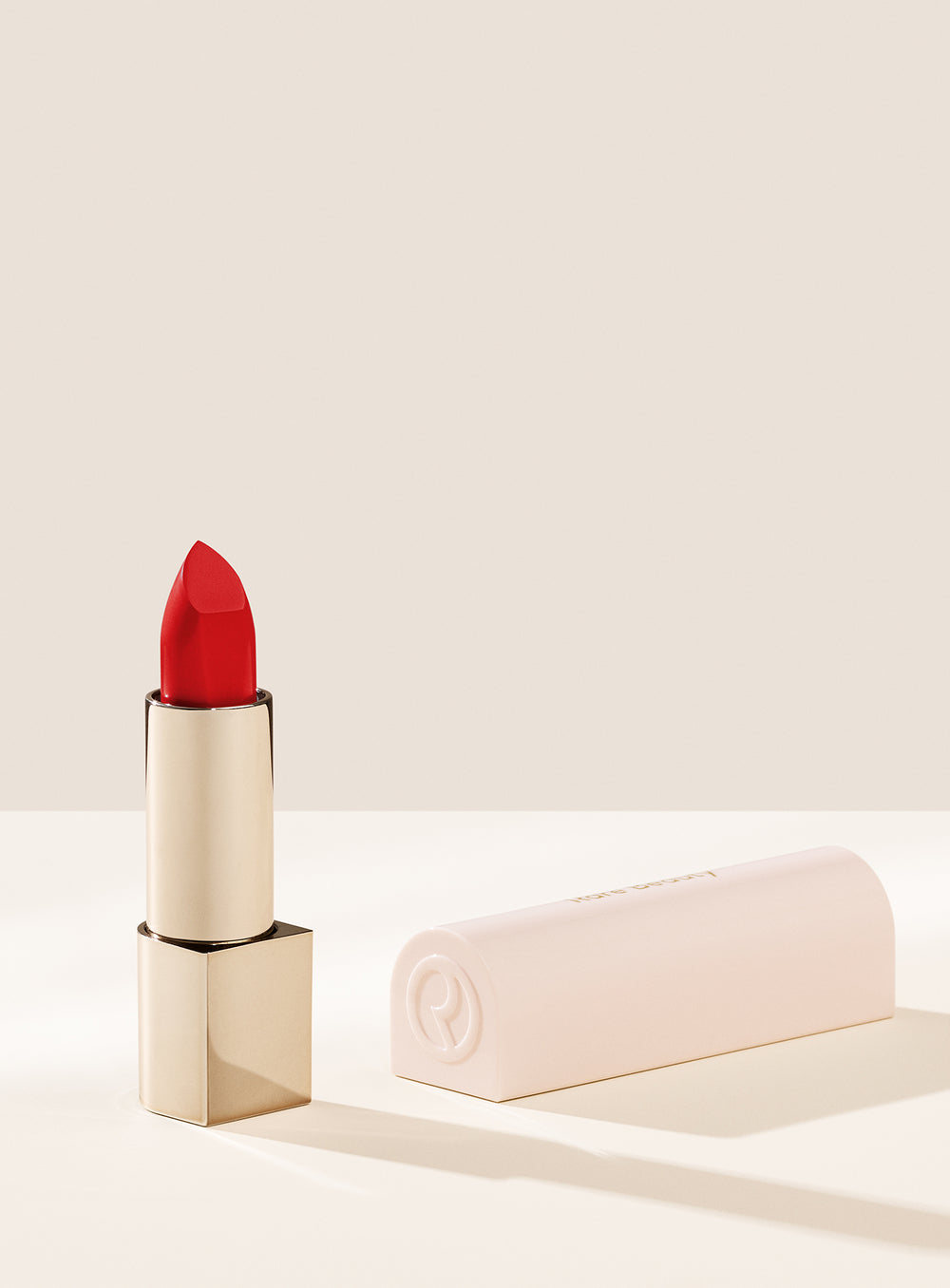 Помада Rare Beauty Kind Words Matte Lipstick, оттенок Devoted