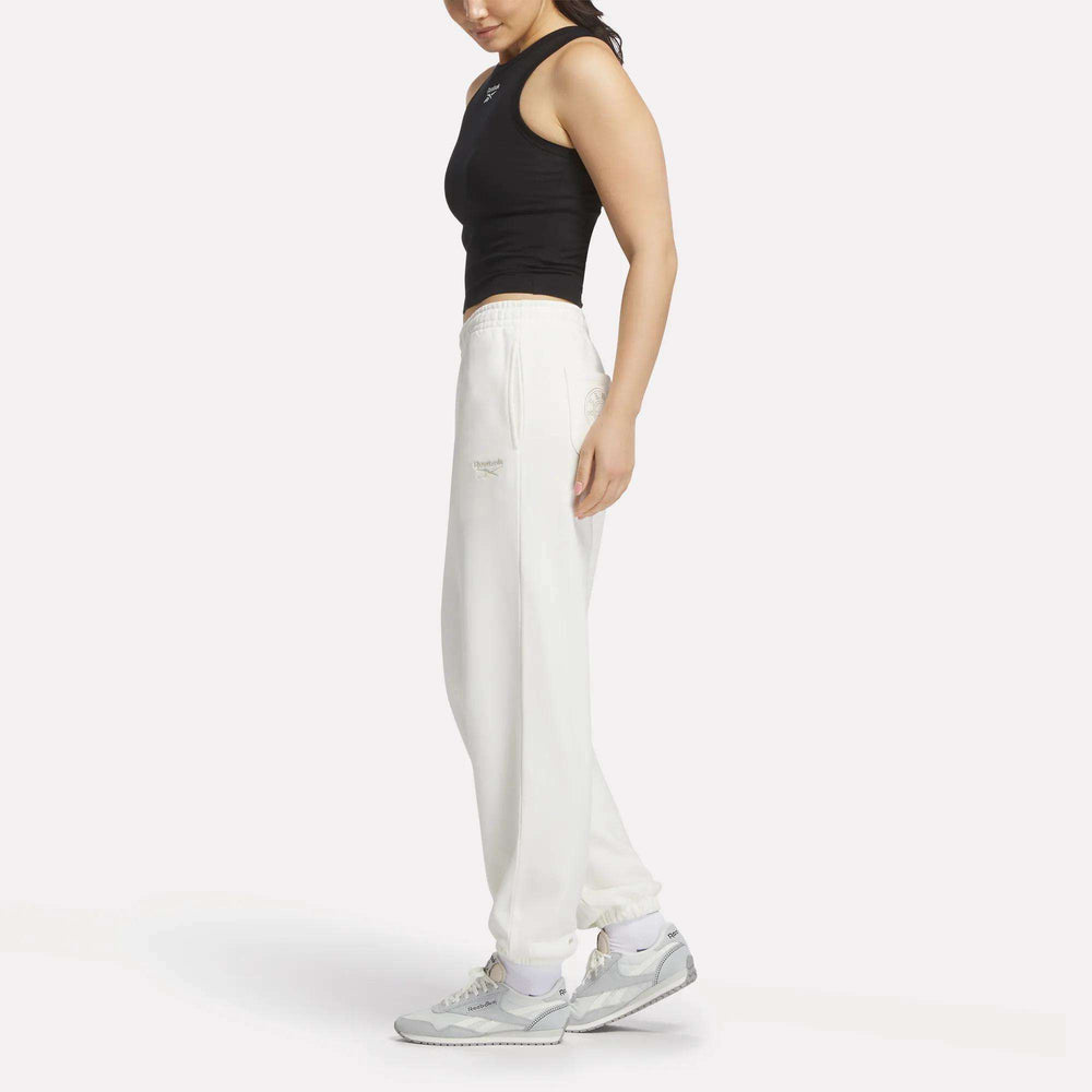 Джоггеры женские Reebok Lawn Club